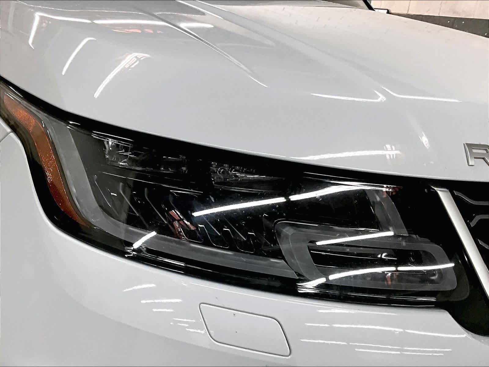 Used 2019 Land Rover Range Rover Sport HSE AWD/4WD image 30