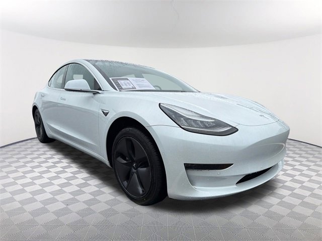 Used 2018 Tesla Model 3 Mid Range image 3