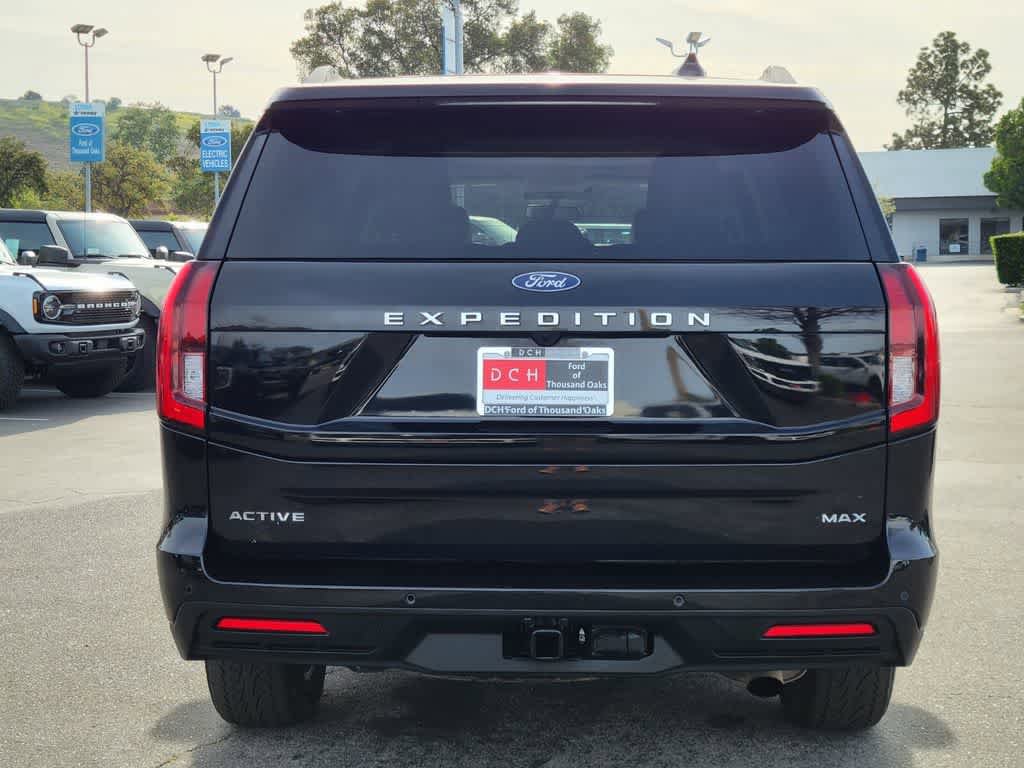Used 2025 Ford Expedition Max Active image 4