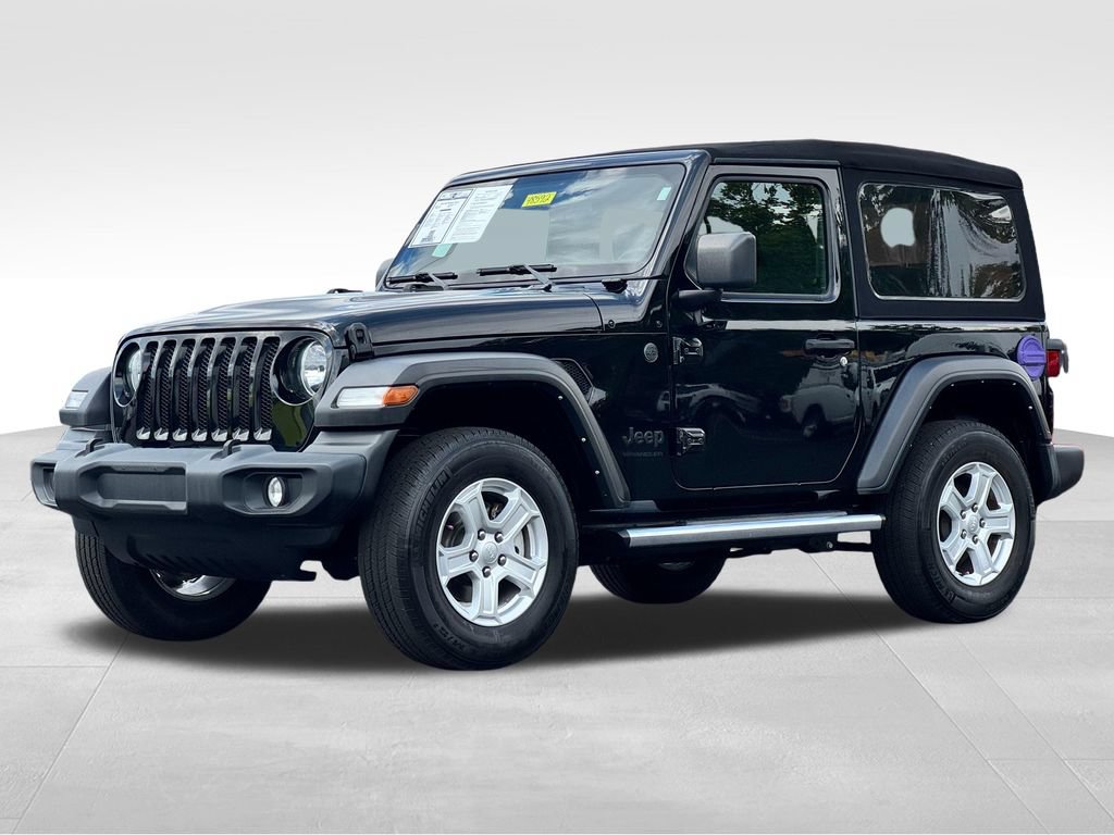 Used 2022 Jeep Wrangler Sport AWD/4WD image 3