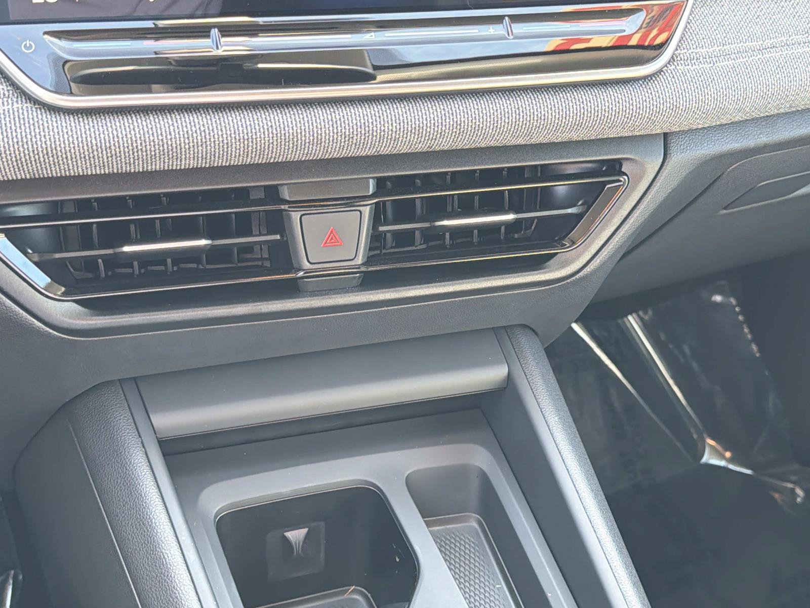 Certified 2026 Volkswagen Tiguan S FWD image 23