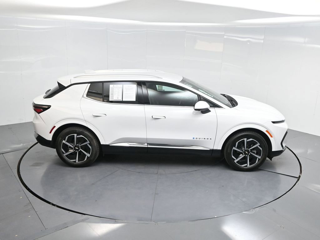 Used 2025 Chevrolet Equinox EV LT w/ Convenience Package image 63