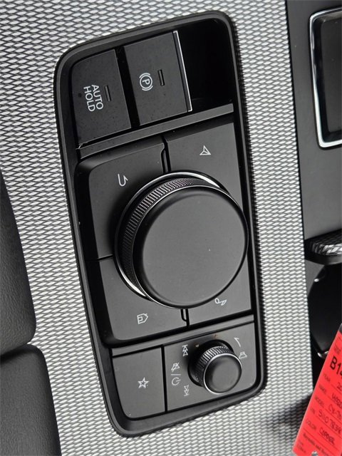 Certified 2025 MAZDA CX-70 3.3 Turbo S w/ Premium Package image 24