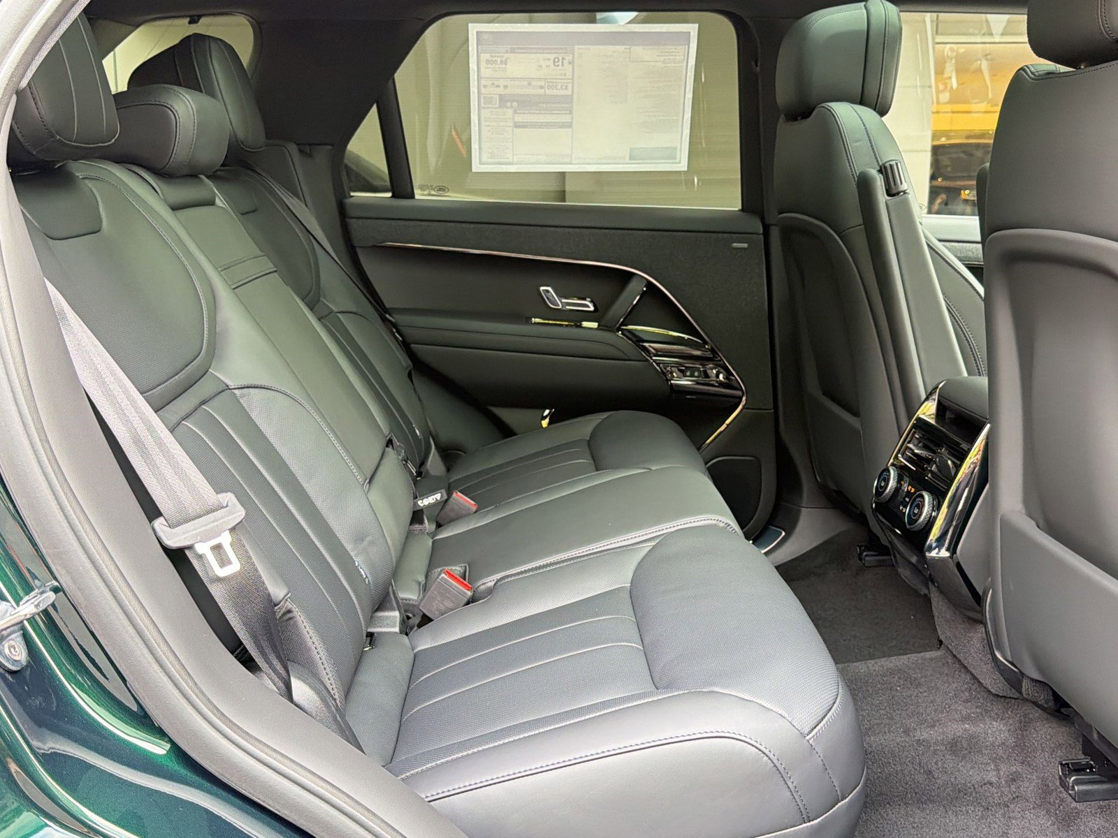 New 2026 Land Rover Range Rover Sport Dynamic SE AWD/4WD image 30