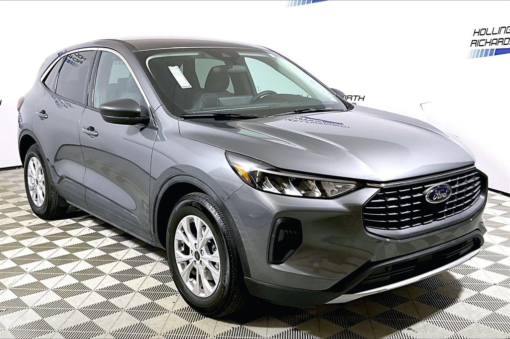 Used 2023 Ford Escape Active w/ Tech Pack #1 image 3