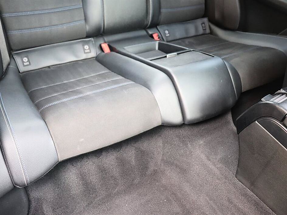 Used 2015 Mercedes-Benz C 250 Coupe w/ Appearance Package image 13
