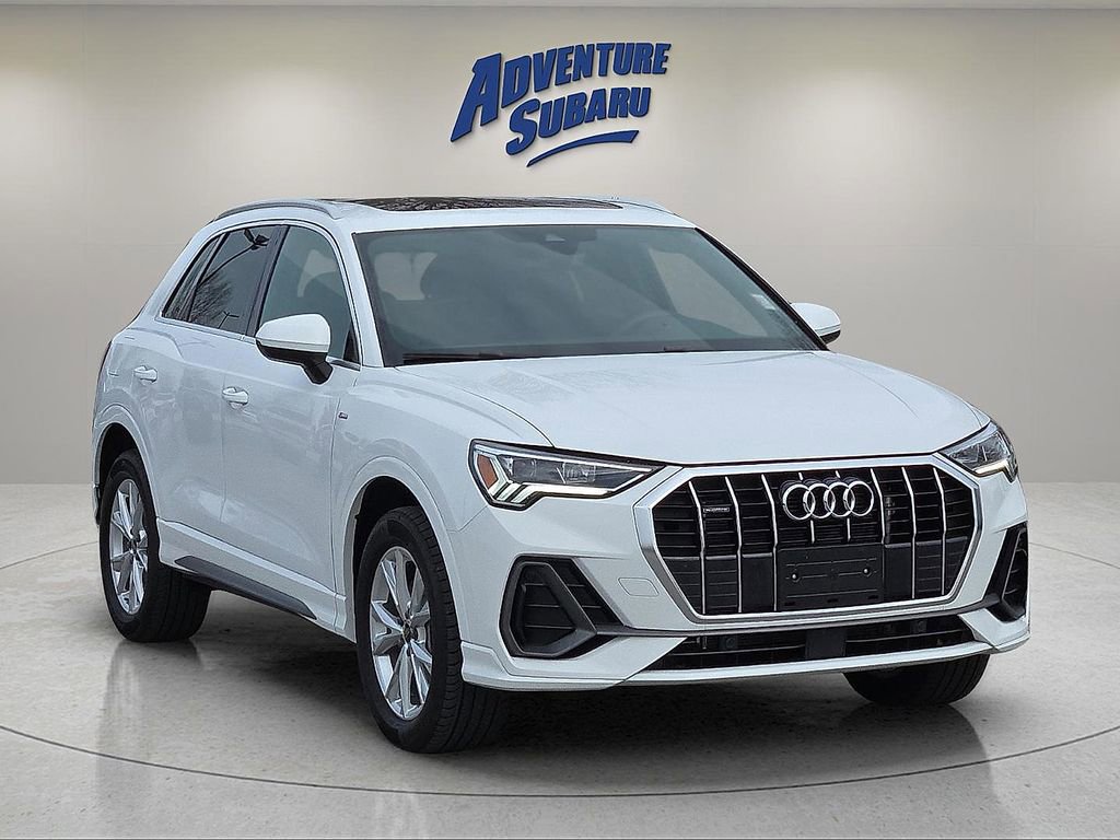 Used 2025 Audi Q3 2.0T Premium image 1