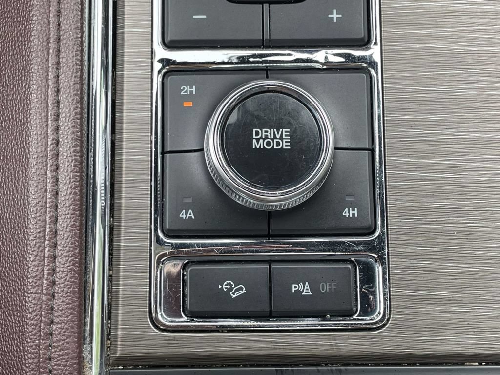 Used 2024 Ford Expedition Max Limited AWD/4WD image 41