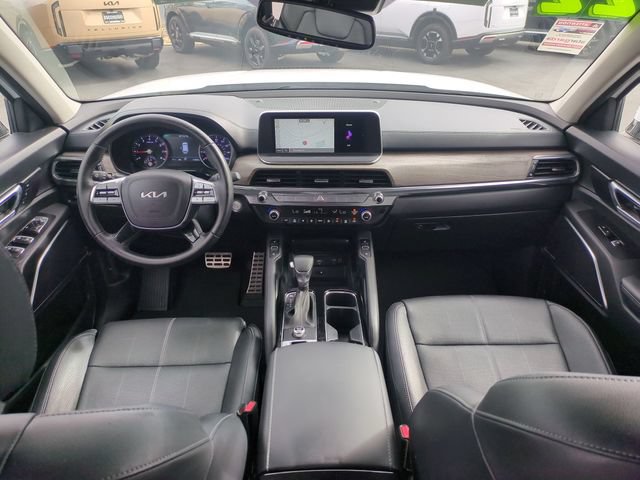 Certified 2022 Kia Telluride SX w/ Towing Package FWD image 28