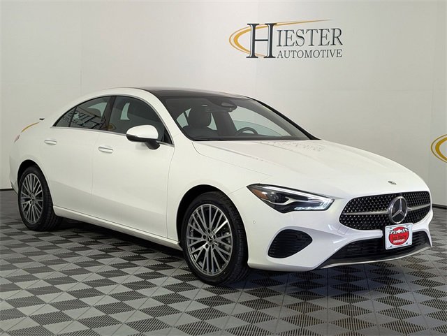 Used 2025 Mercedes-Benz CLA 250 4MATIC image 2