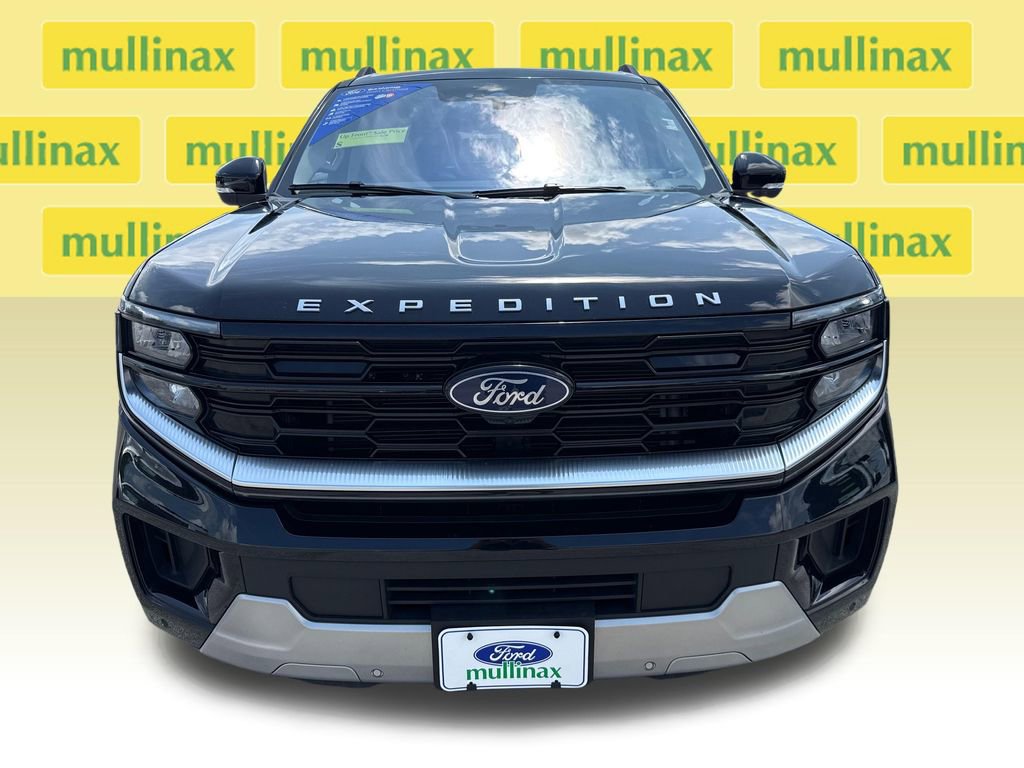Used 2025 Ford Expedition Max Platinum AWD/4WD image 12
