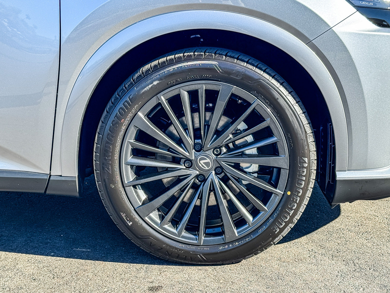 New 2026 Lexus RX 450h AWD w/ Convenience Package image 10