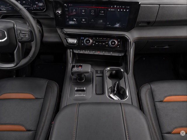 Used 2023 GMC Sierra 1500 AT4 w/ Technology Package AWD/4WD image 15