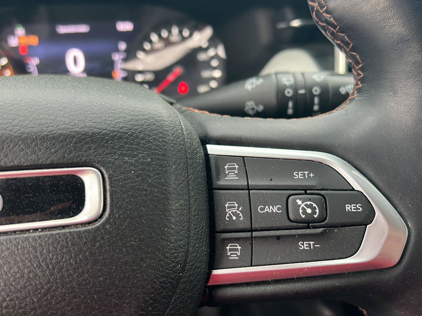 Used 2022 Jeep Compass Limited image 22