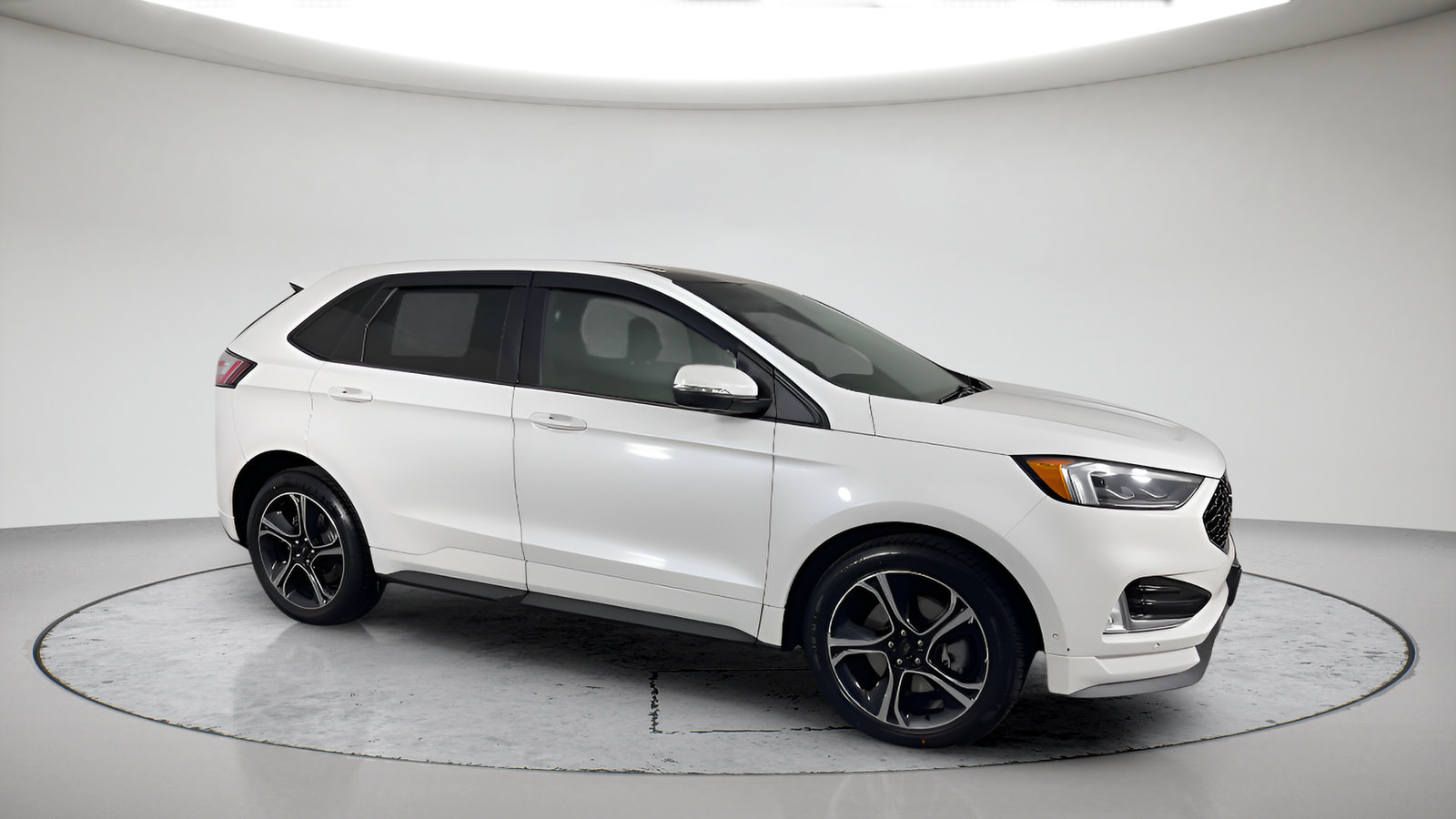 Used 2020 Ford Edge ST w/ Equipment Group 401A AWD/4WD image 2