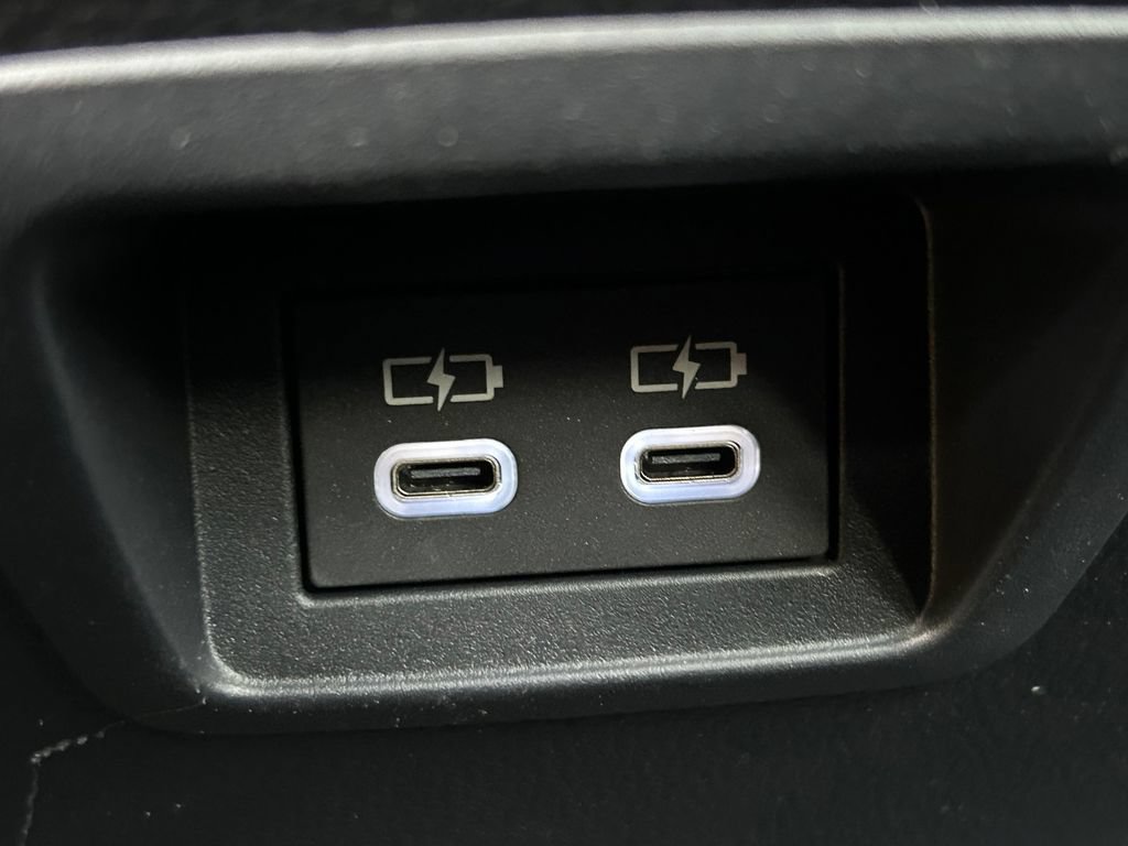 Used 2024 Toyota Corolla Cross AWD Hybrid image 22
