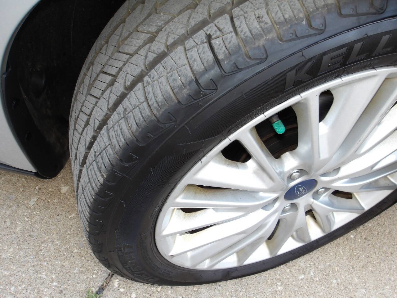 Used 2015 Ford Focus Titanium FWD image 51