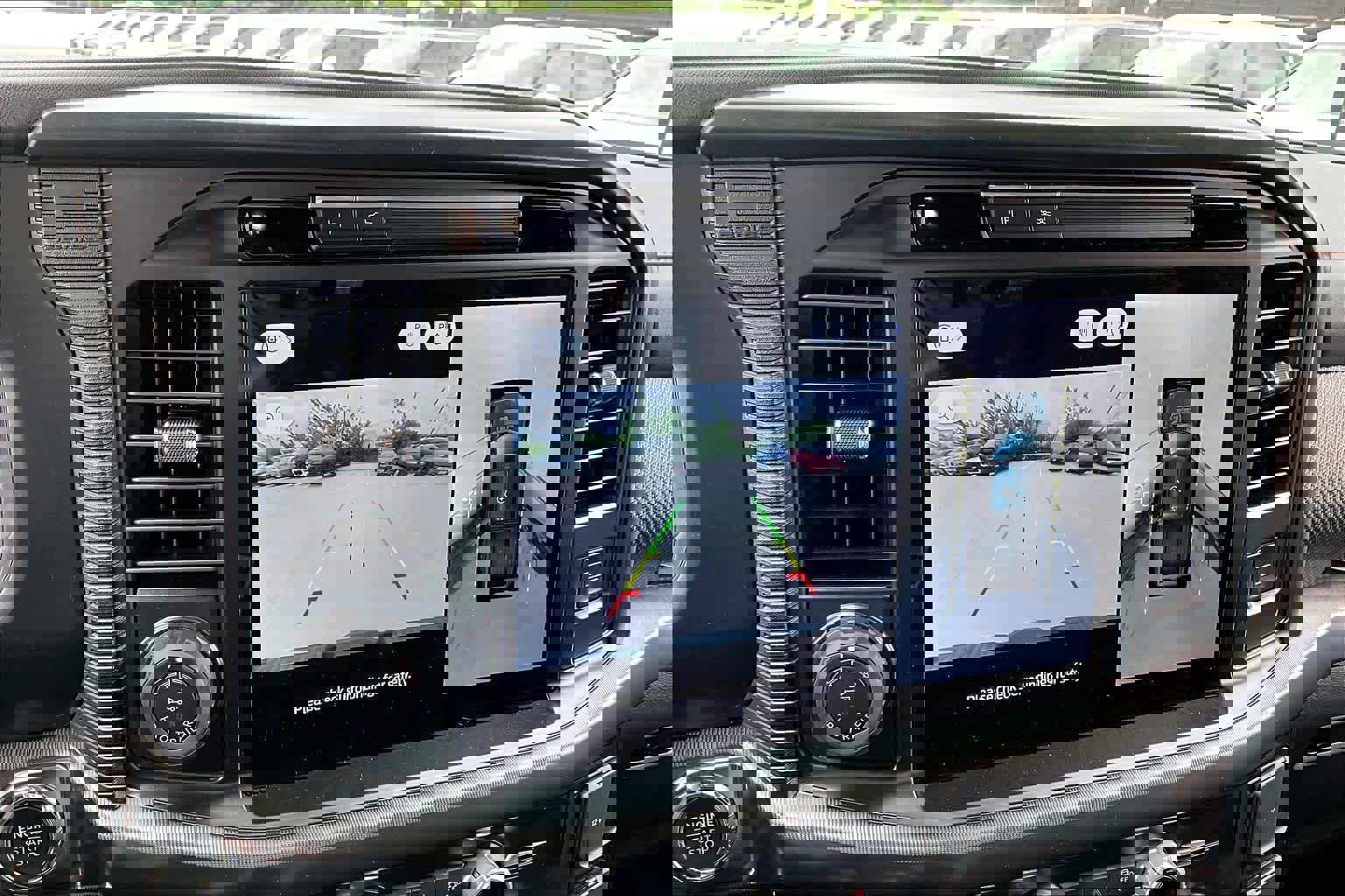 Used 2025 Ford F150 Raptor AWD/4WD image 26