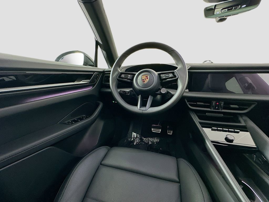 Used 2025 Porsche Macan 4S Electric image 25