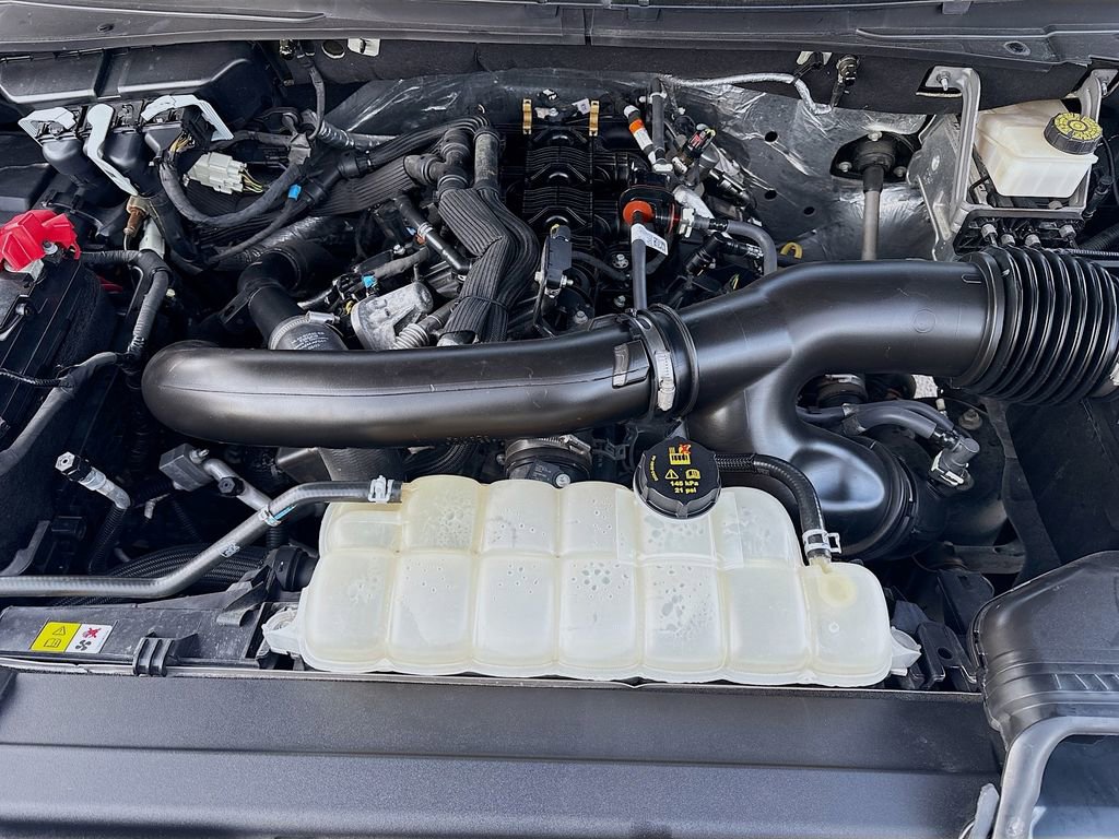 Used 2023 Ford Expedition Limited image 33