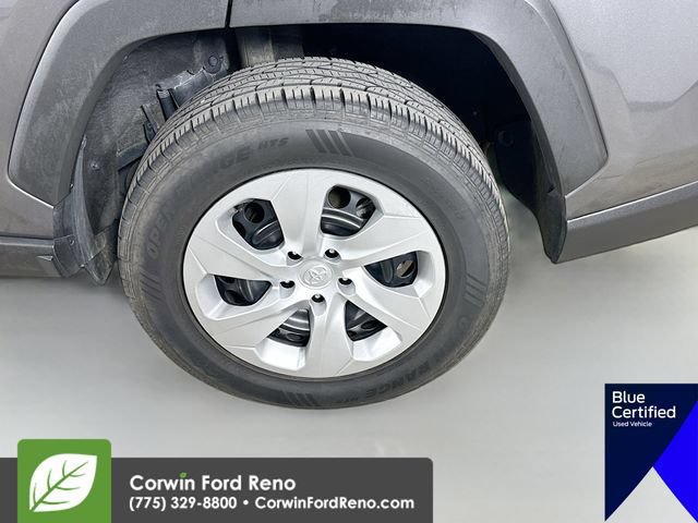 Used 2023 Toyota RAV4 LE AWD/4WD image 33