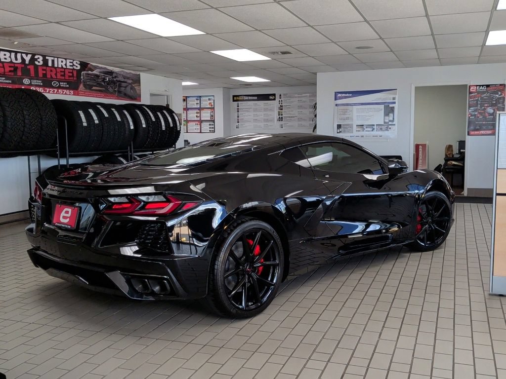 New 2027 Chevrolet Corvette Stingray Coupe w/ 1LT RWD image 8