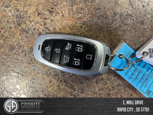 Used 2023 Hyundai Santa Fe Limited w/ Cargo Package AWD/4WD image 30