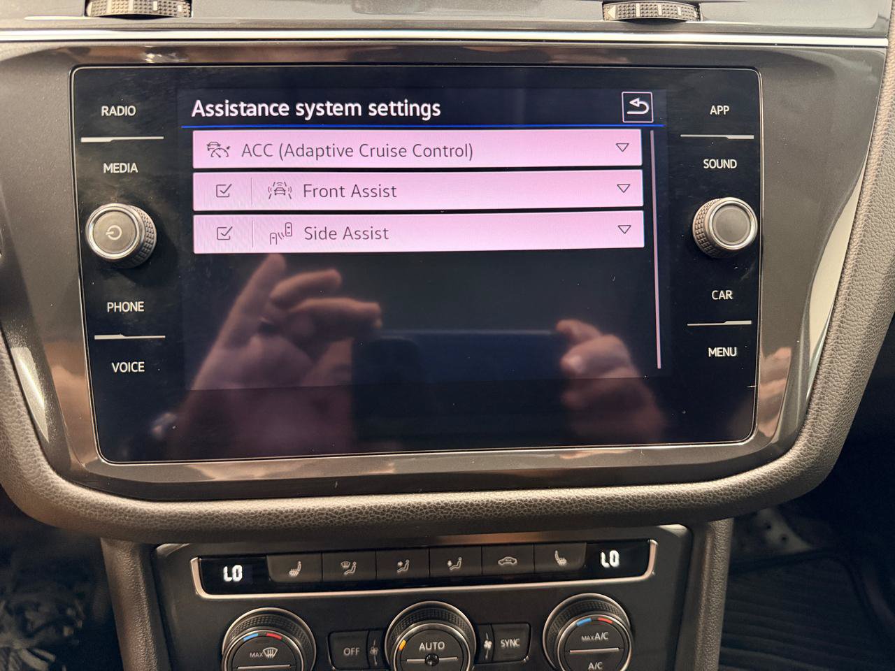 Used 2021 Volkswagen Tiguan S FWD image 45