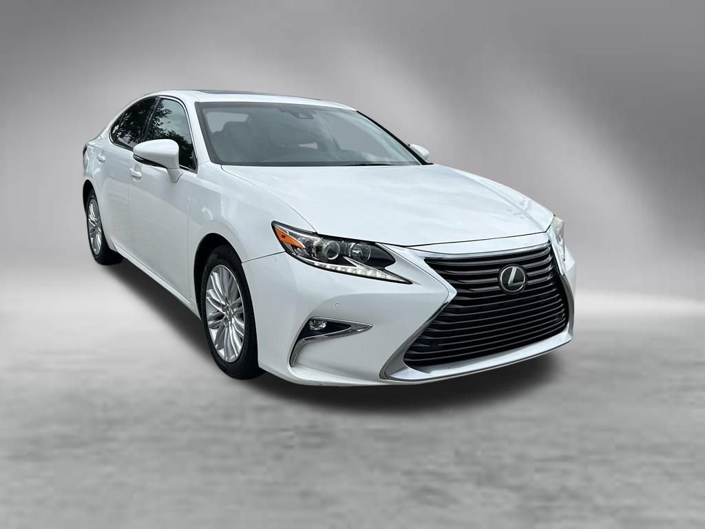 Used 2017 Lexus ES 350 w/ Premium Package FWD image 2