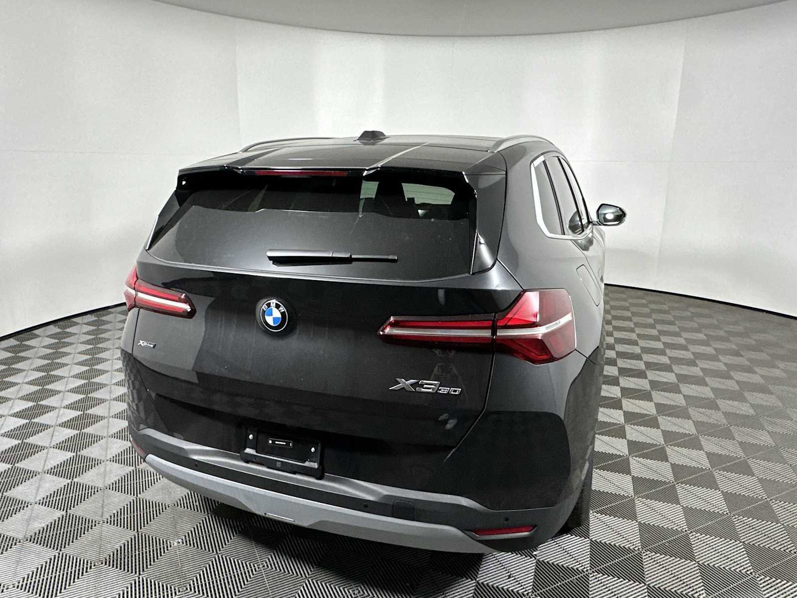 New 2026 BMW X3 xDrive30 image 9