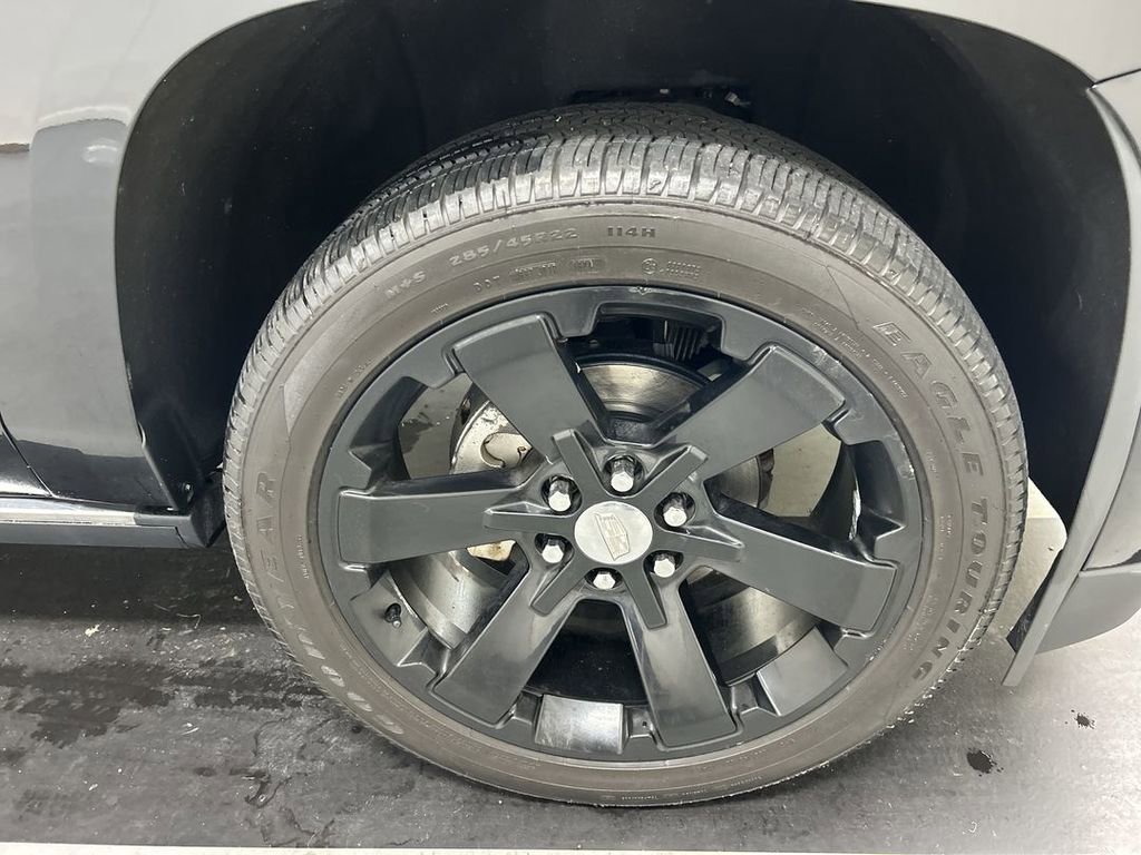 Used 2020 Cadillac Escalade Platinum AWD/4WD image 7