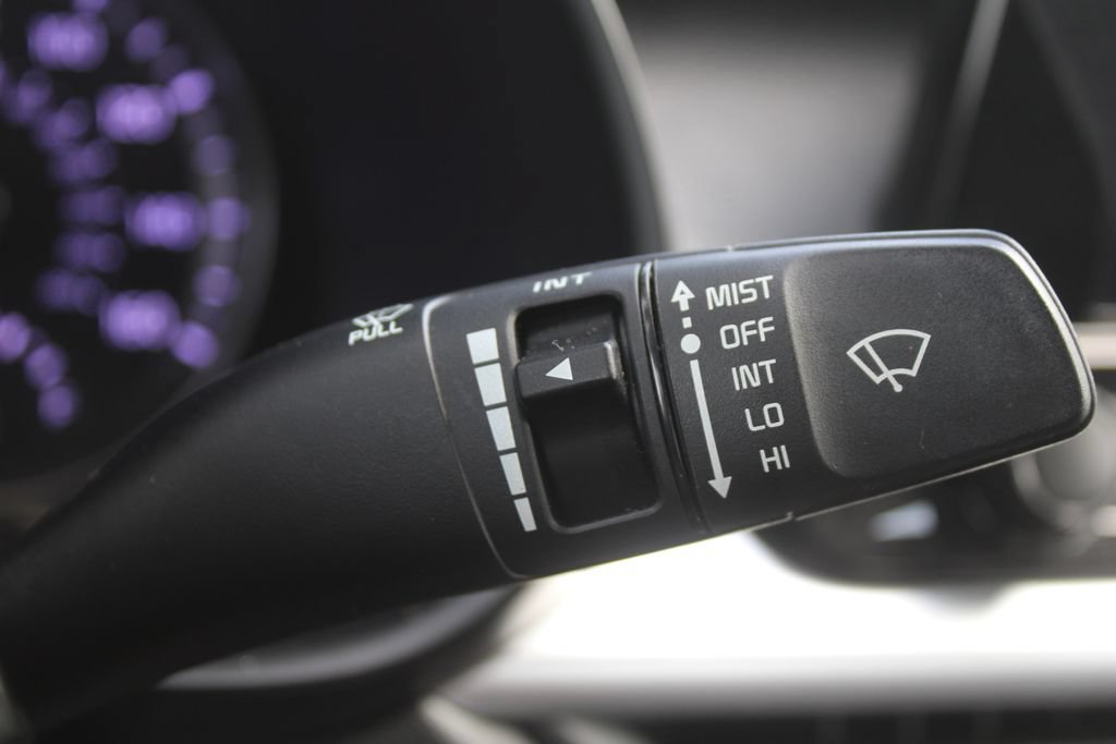 Used 2024 Kia Forte LXS FWD image 30