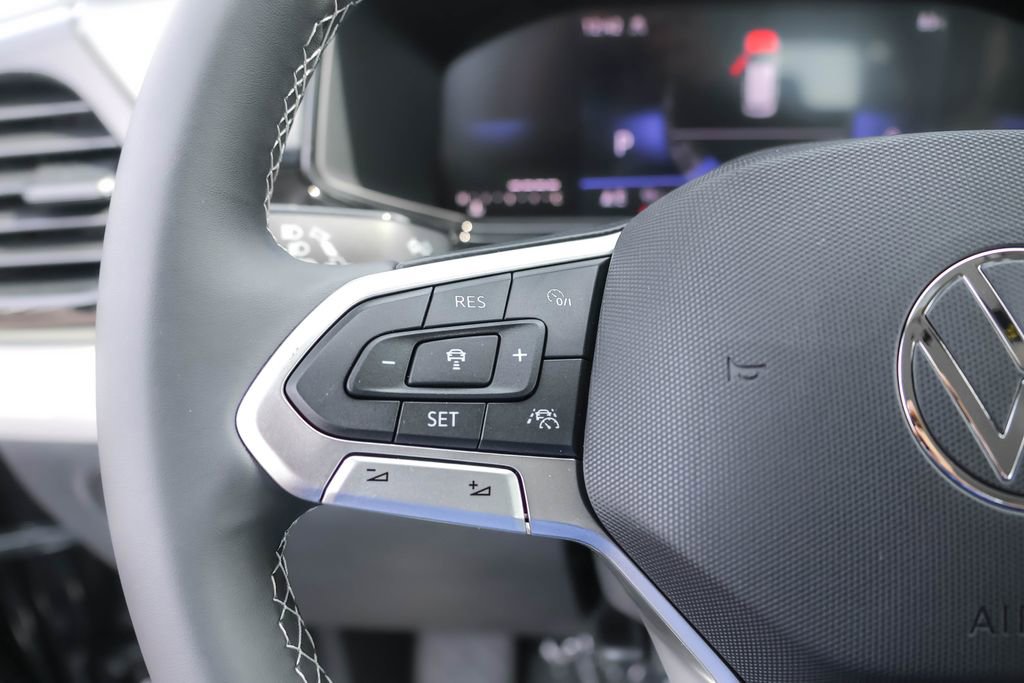 Used 2025 Volkswagen Taos S image 18