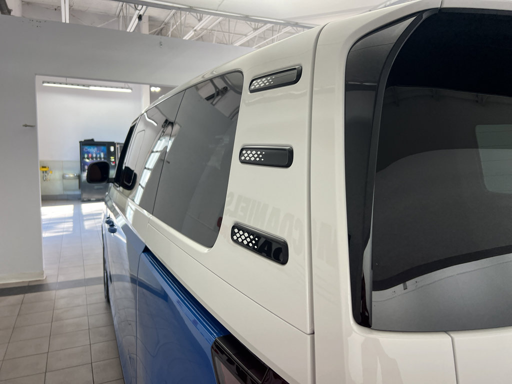 New 2025 Volkswagen ID. Buzz Pro S Plus image 48