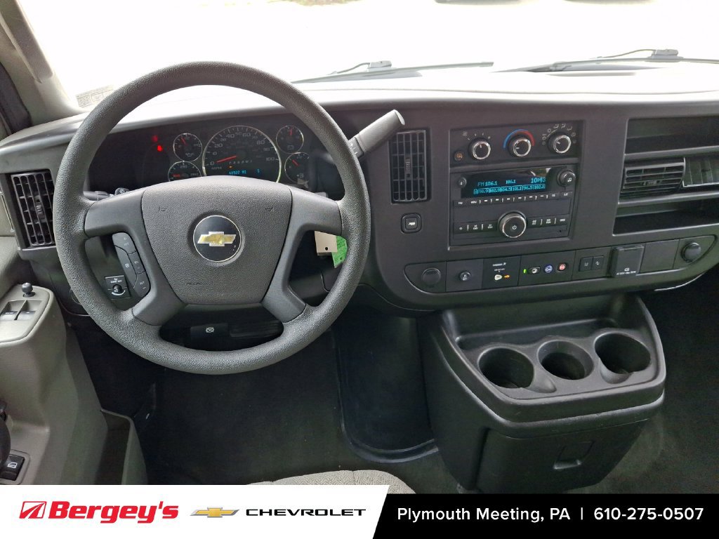 Certified 2024 Chevrolet Express 3500 LT w/ LT Preferred Equipment Group RWD image 14