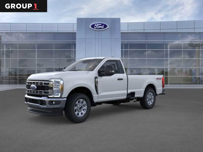 New 2025 Ford F350 XLT w/ FX4 Off-Road Package
