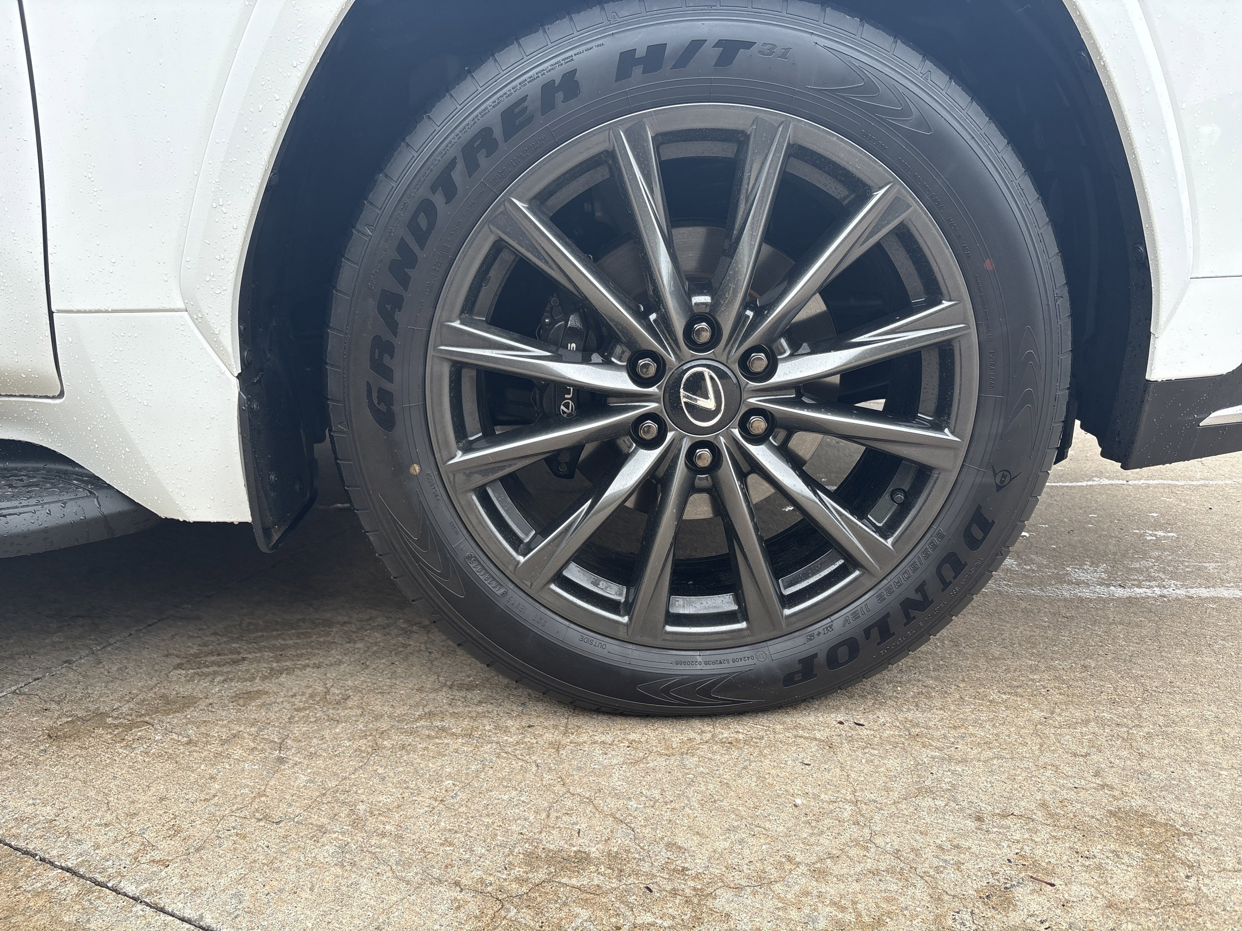 Used 2026 Lexus LX 600 F Sport image 13