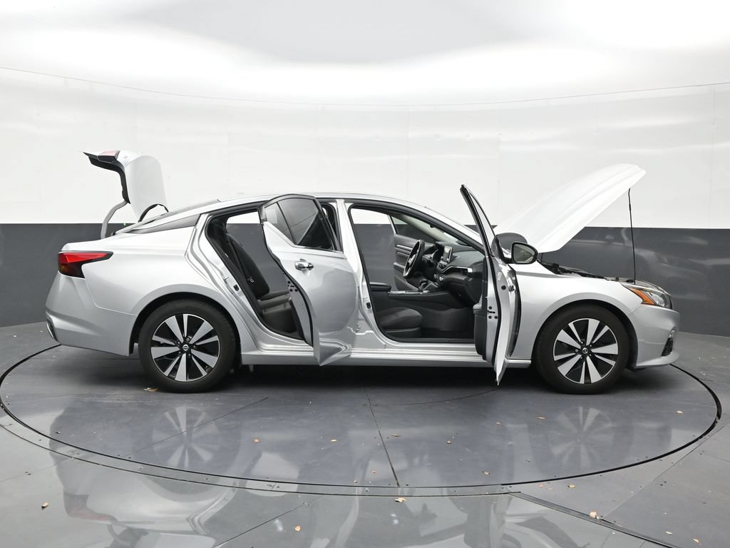 Used 2019 Nissan Altima 2.5 SV FWD image 29