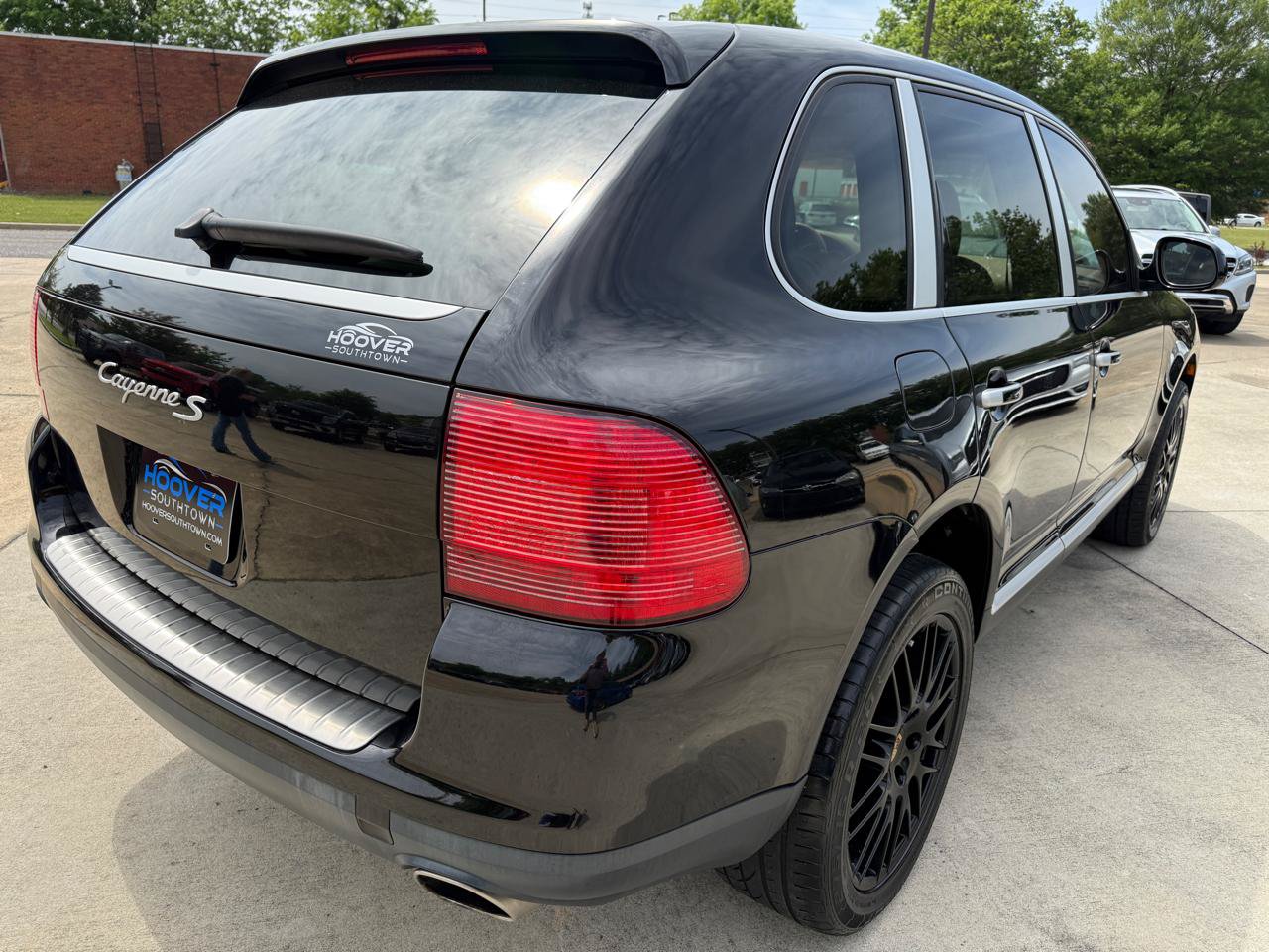 Used 2005 Porsche Cayenne S AWD/4WD image 33
