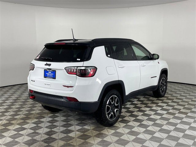 New 2026 Jeep Compass Trailhawk w/ Sun, Sound & Navigation Group image 6