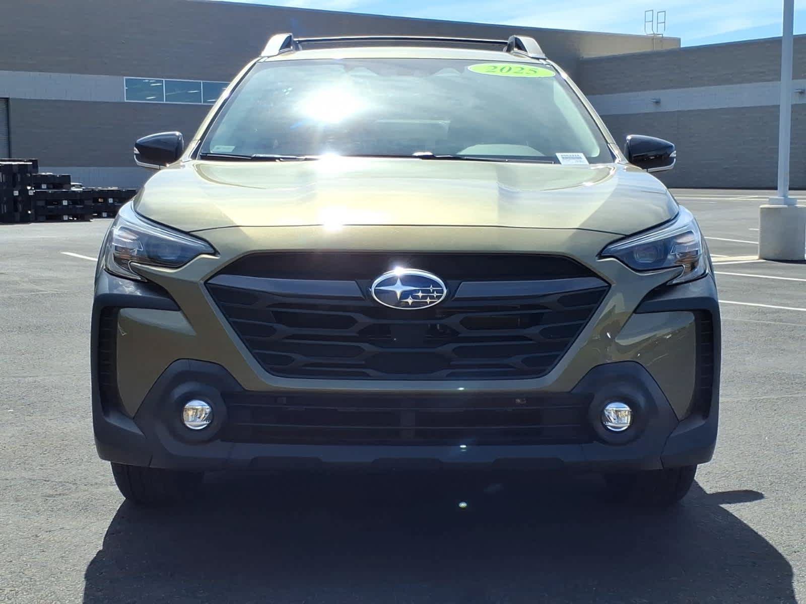 Certified 2025 Subaru Outback Premium w/ Popular Package #1A AWD/4WD image 2