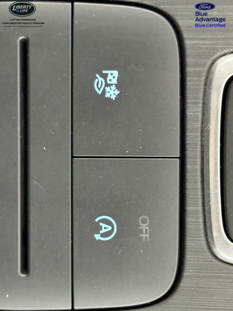 Certified 2022 Ford Escape SE w/ SE Sport Appearance Package image 25