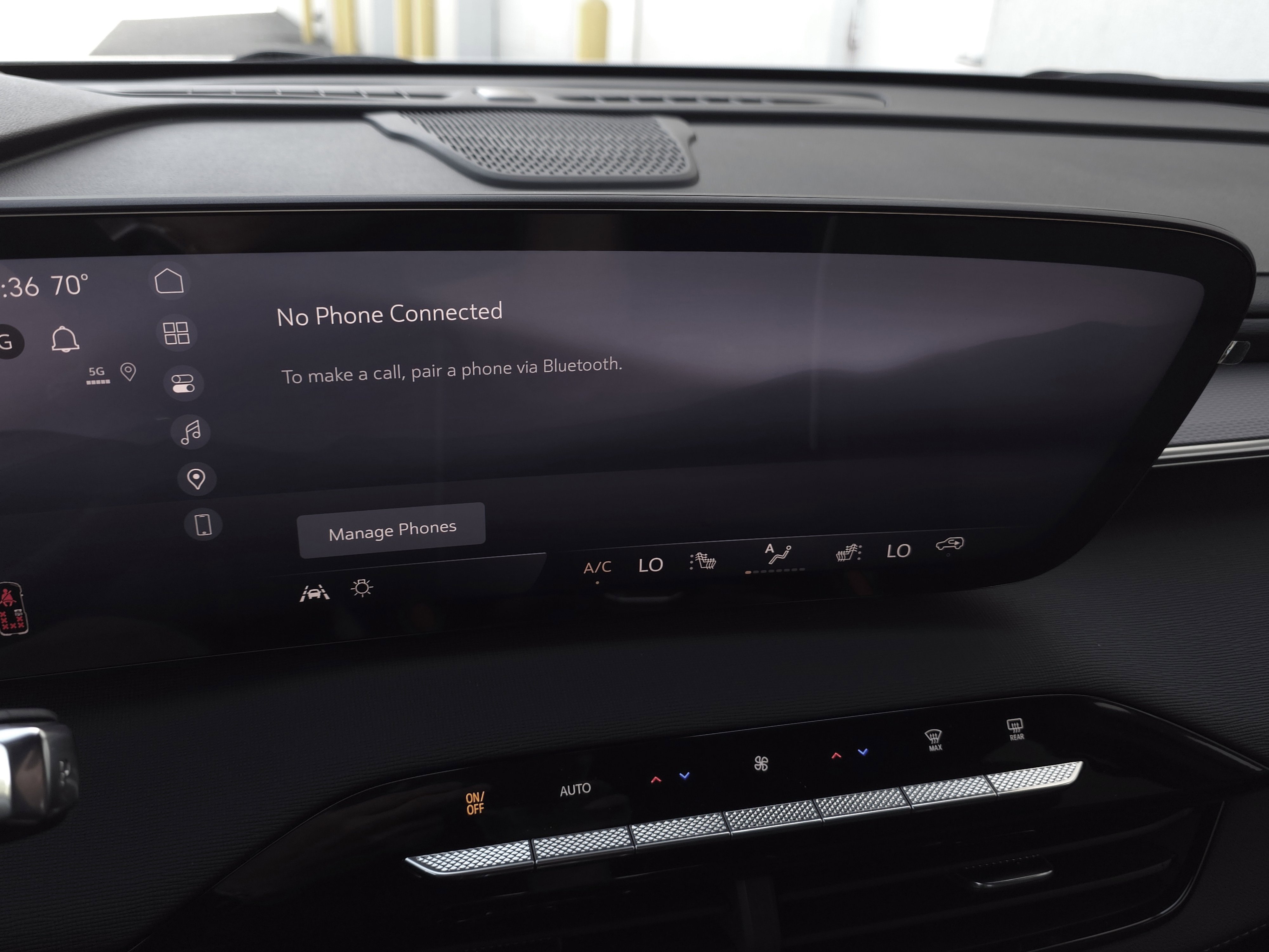 New 2026 Buick Enclave Sport Touring w/ Power Package FWD image 19