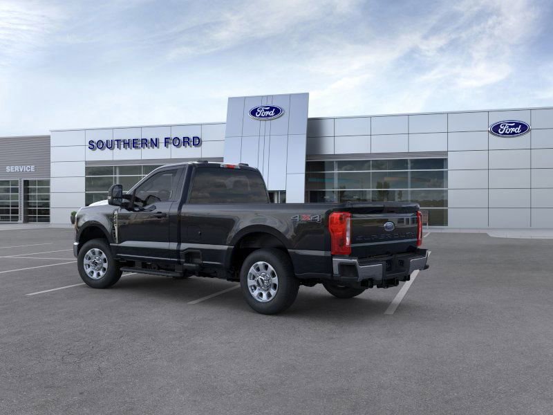 New 2025 Ford F350 XLT image 4