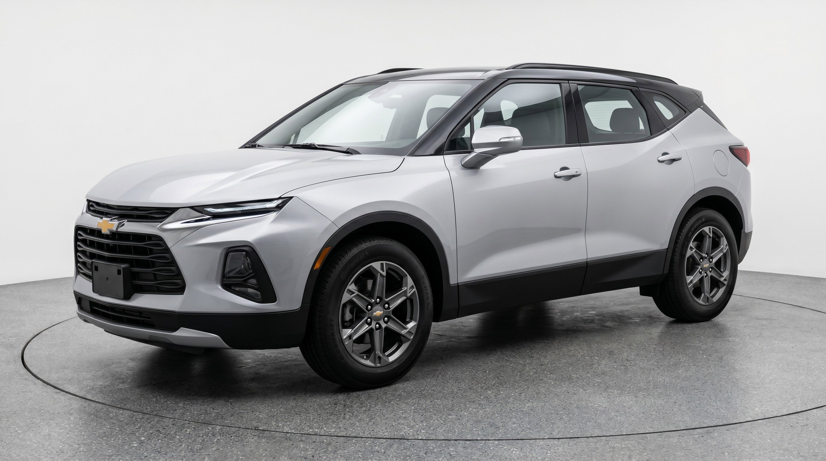 Used 2025 Chevrolet Blazer LT FWD image 3