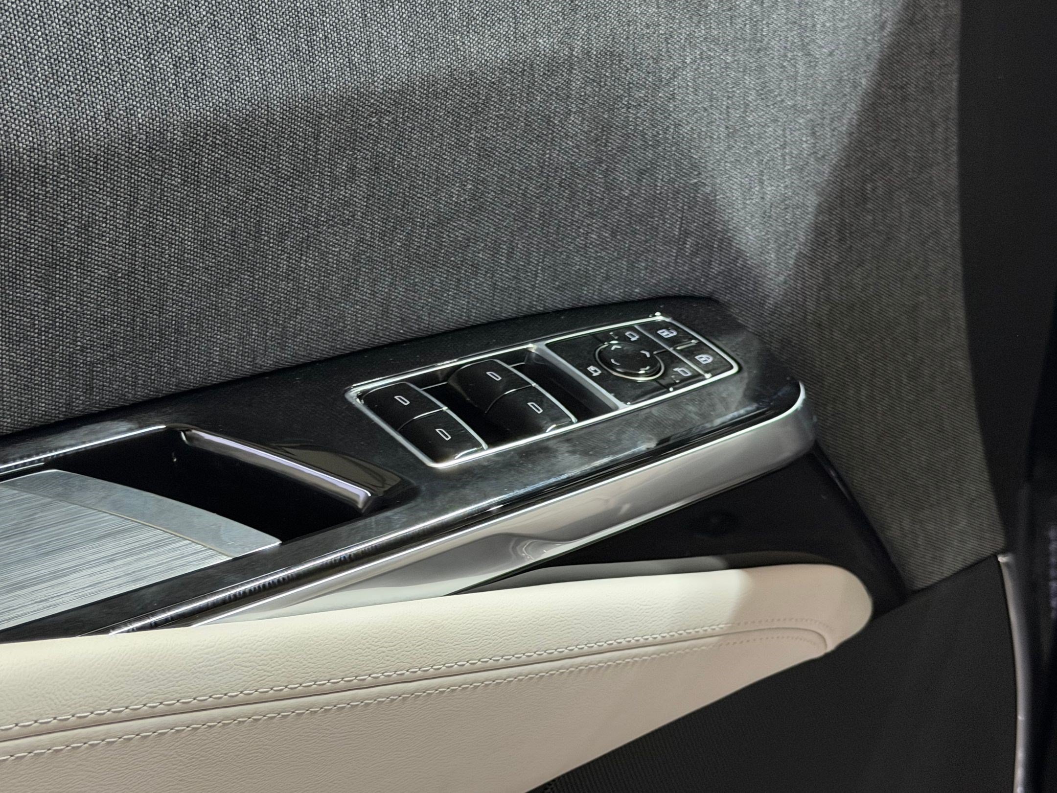 New 2026 Cadillac Escalade Platinum Sport AWD/4WD image 50