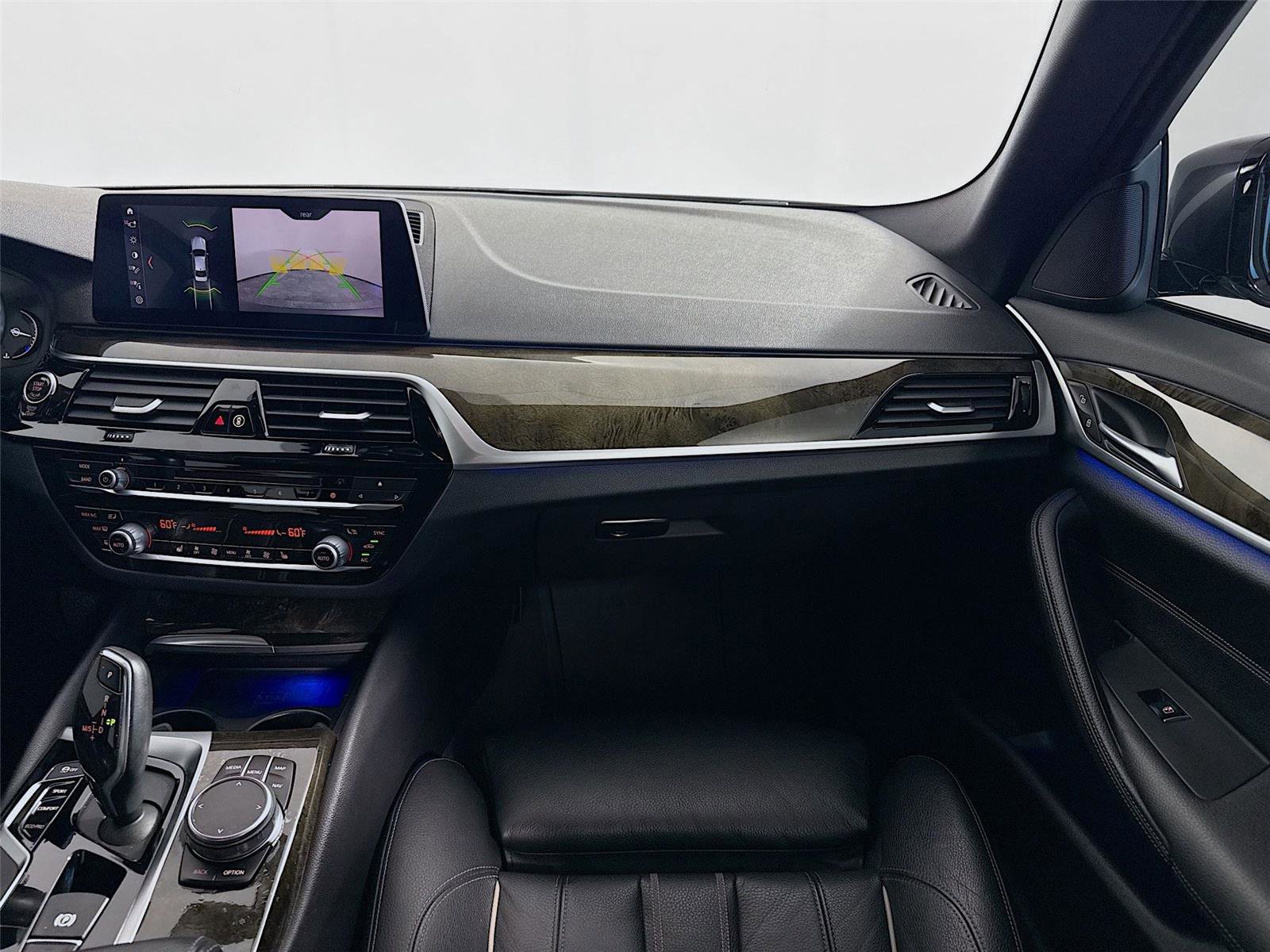 Used 2019 BMW 540i w/ Convenience Package RWD image 23