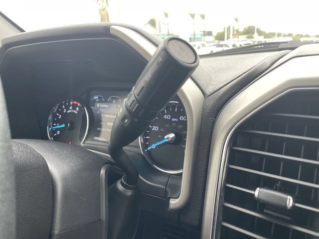 Used 2018 Ford F250 Lariat w/ Lariat Ultimate Package AWD/4WD image 16