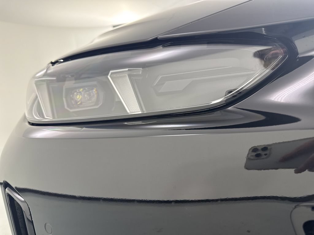 New 2026 BMW i4 xDrive40i w/ Premium Package AWD/4WD image 9