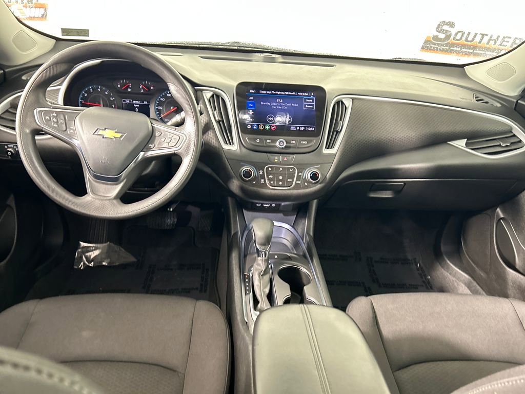 Used 2023 Chevrolet Malibu LT image 18